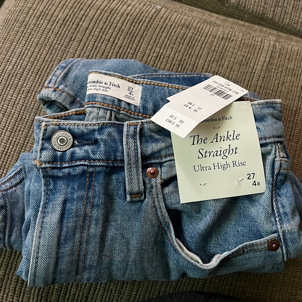 The ankle straight ultra high rise jeans